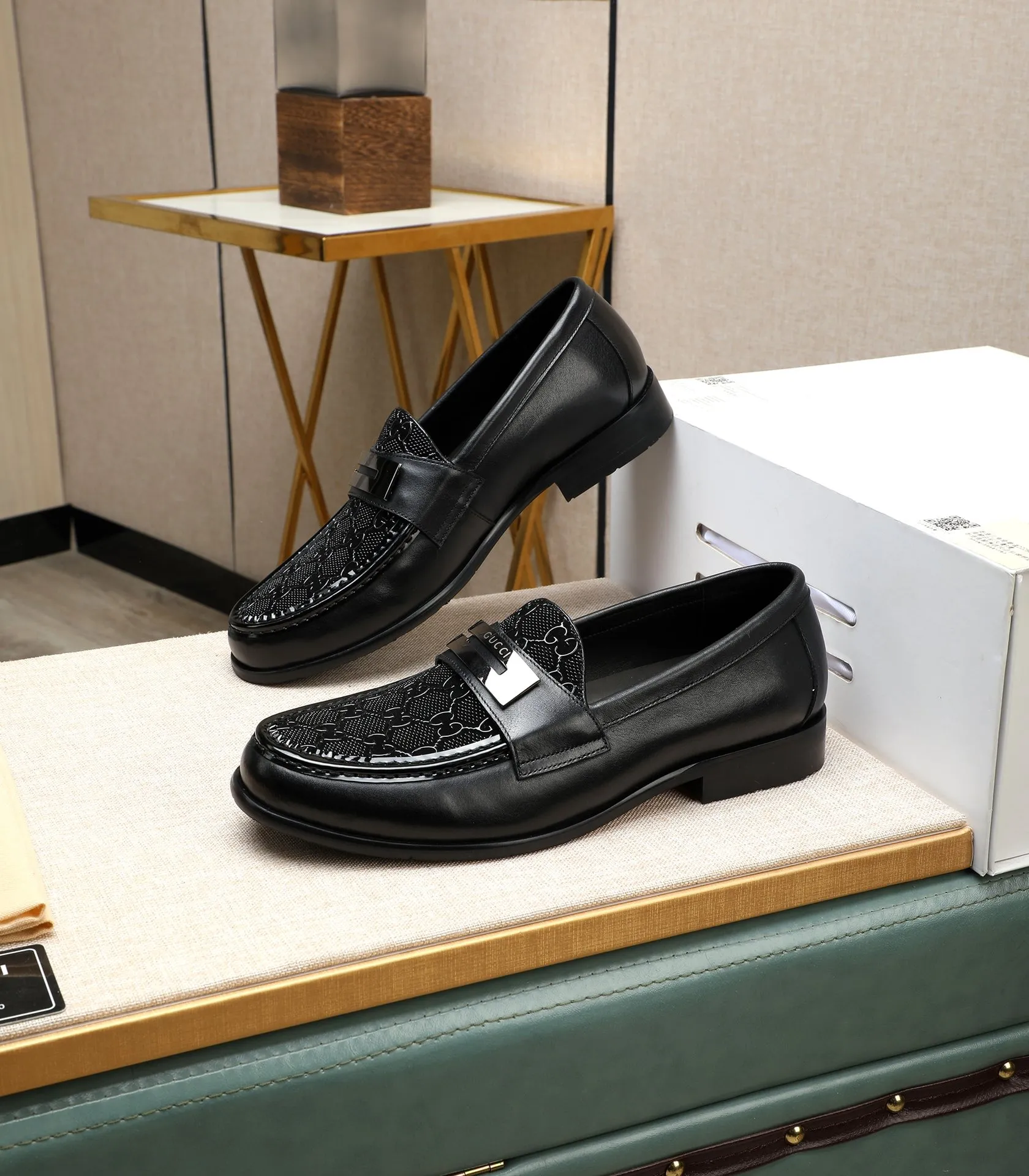 Men's shoes 💰500 📛📛 Original version (water-dyed cow lining) GUCCI official website formal shoes 🌀 Italian 🇮🇹 imported cowhide ➕ top imported water-dyed cowhide lining 💋 fine handmade original bottom, the real thing looks better when photographed in person Standard size 38-44 (45 46 customized)